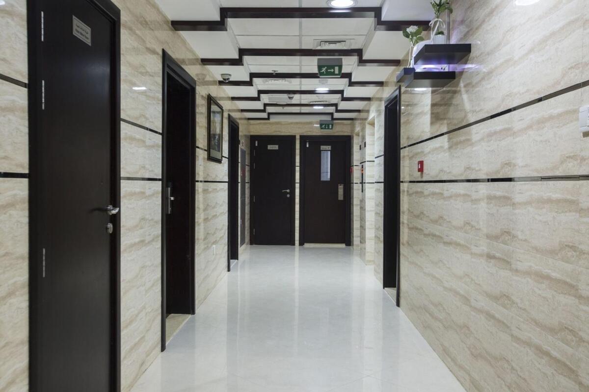 Traveller Partition Room In Al Barsha 1 Near Metro Дубай Екстериор снимка