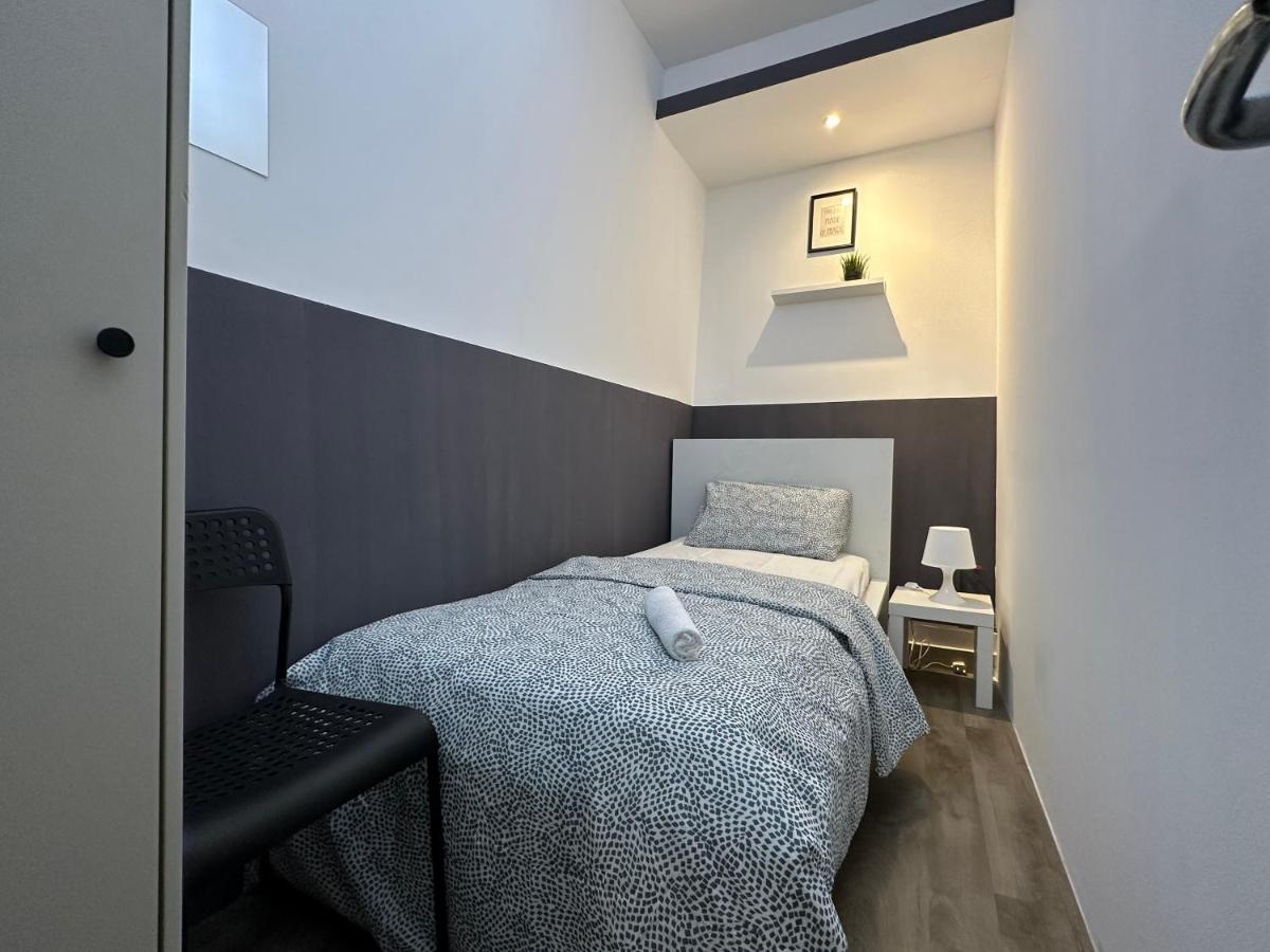 Traveller Partition Room In Al Barsha 1 Near Metro Дубай Екстериор снимка